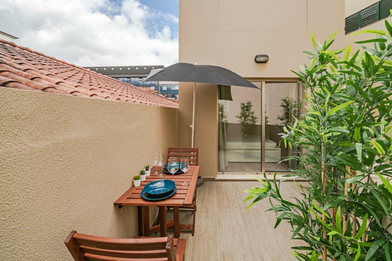 Drapes Design Apartments By An Island Apart فونشال المظهر الخارجي الصورة